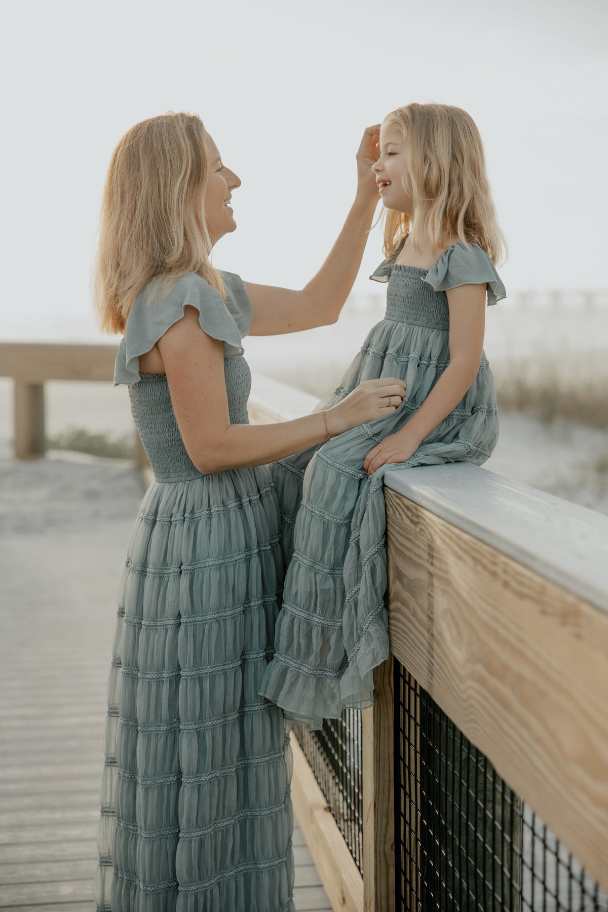 INDIE BLUE Women Women's Marabella Dress (sage chiffon)