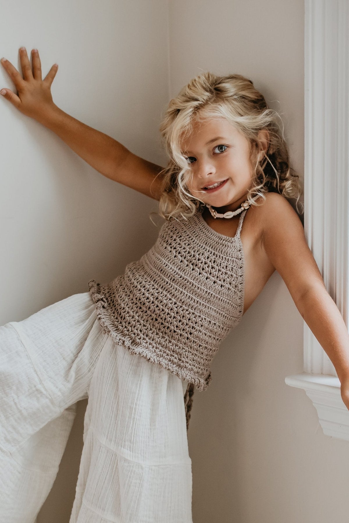 INDIE BLUE Accessories Izzy Halter (taupe)