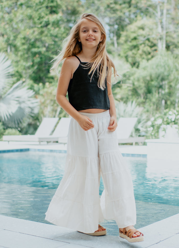INDIE BLUE Separates Cassie Top (black soft linen)