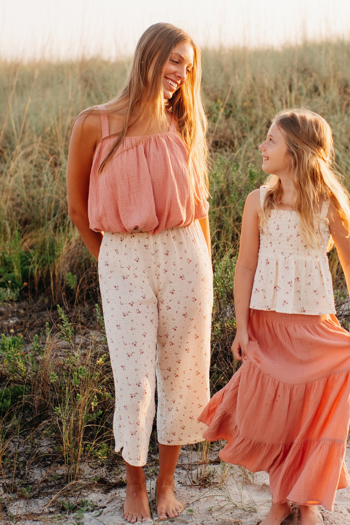 INDIE BLUE Women Women's Kiki Bubble Top (deep coral muslin)