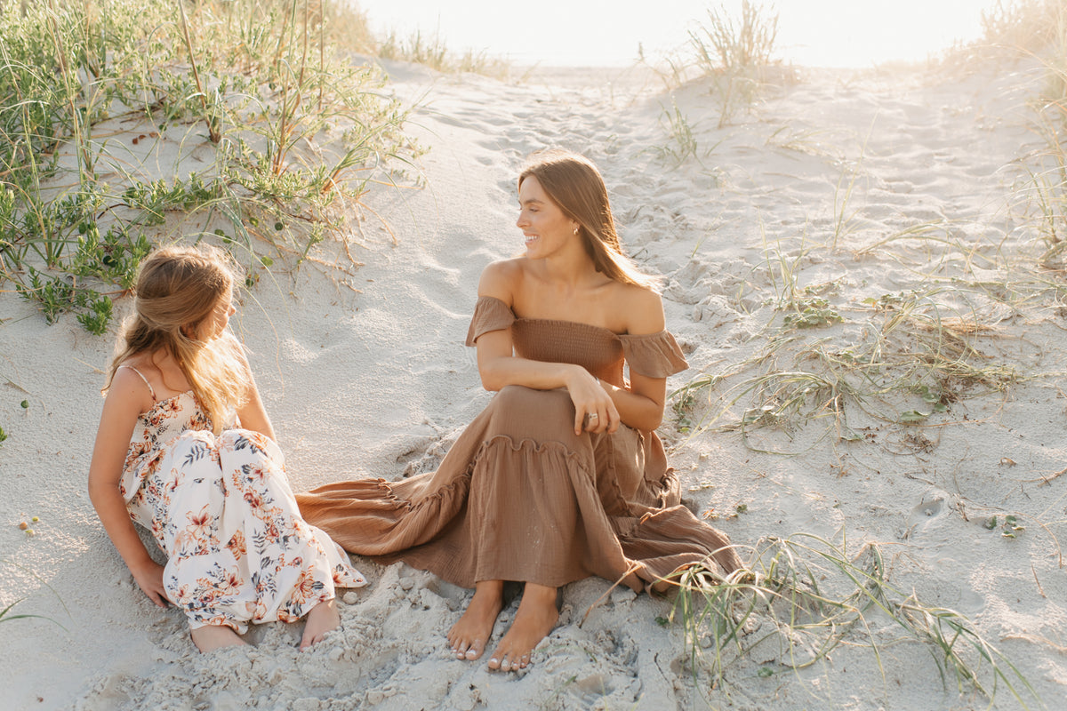 INDIE BLUE Women Women's Marabella Dress (mocha muslin)