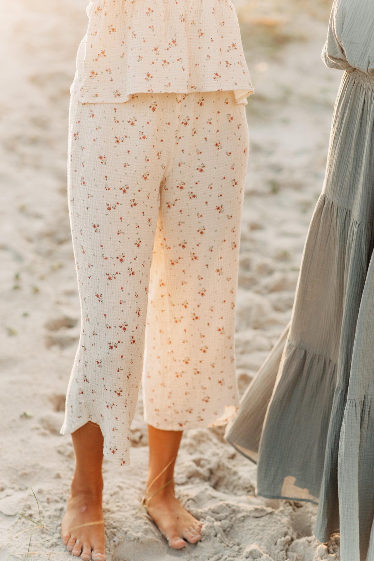 INDIE BLUE Women Women's Eden Capris (soft floral muslin) FINAL SALE