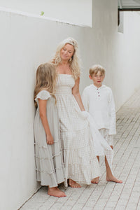 INDIE BLUE Women Women's Stella Maxi (tan gingham)