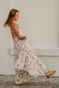 INDIE BLUE Women Women's Wendy Dress (floral blue chiffon)