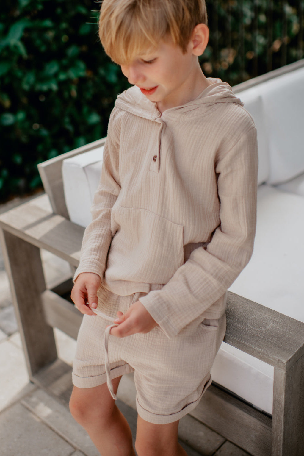 INDIE BLUE Boys Knox Shorts (latte muslin)