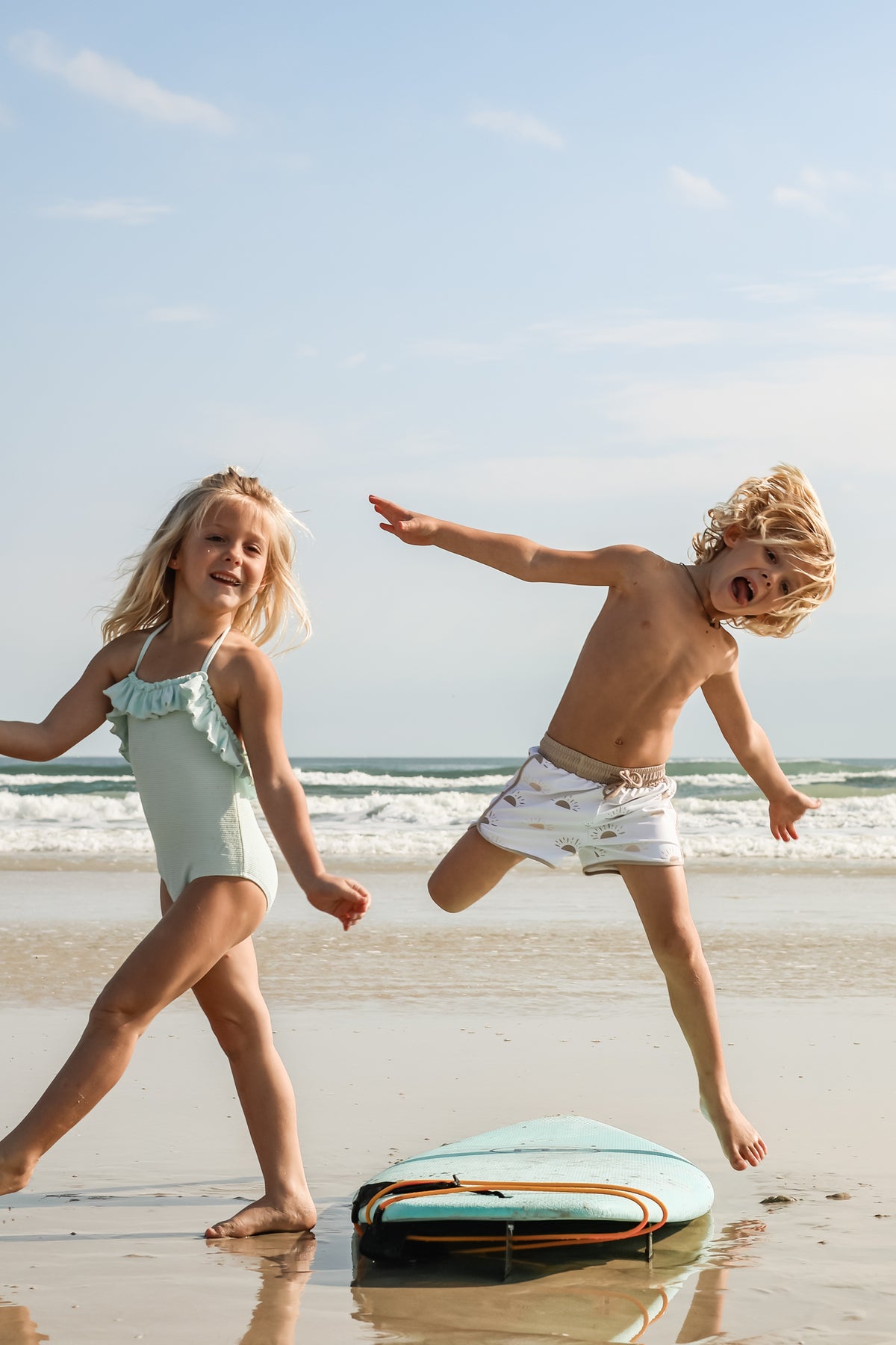 INDIE BLUE SWIM Board Shorts (ash sun)