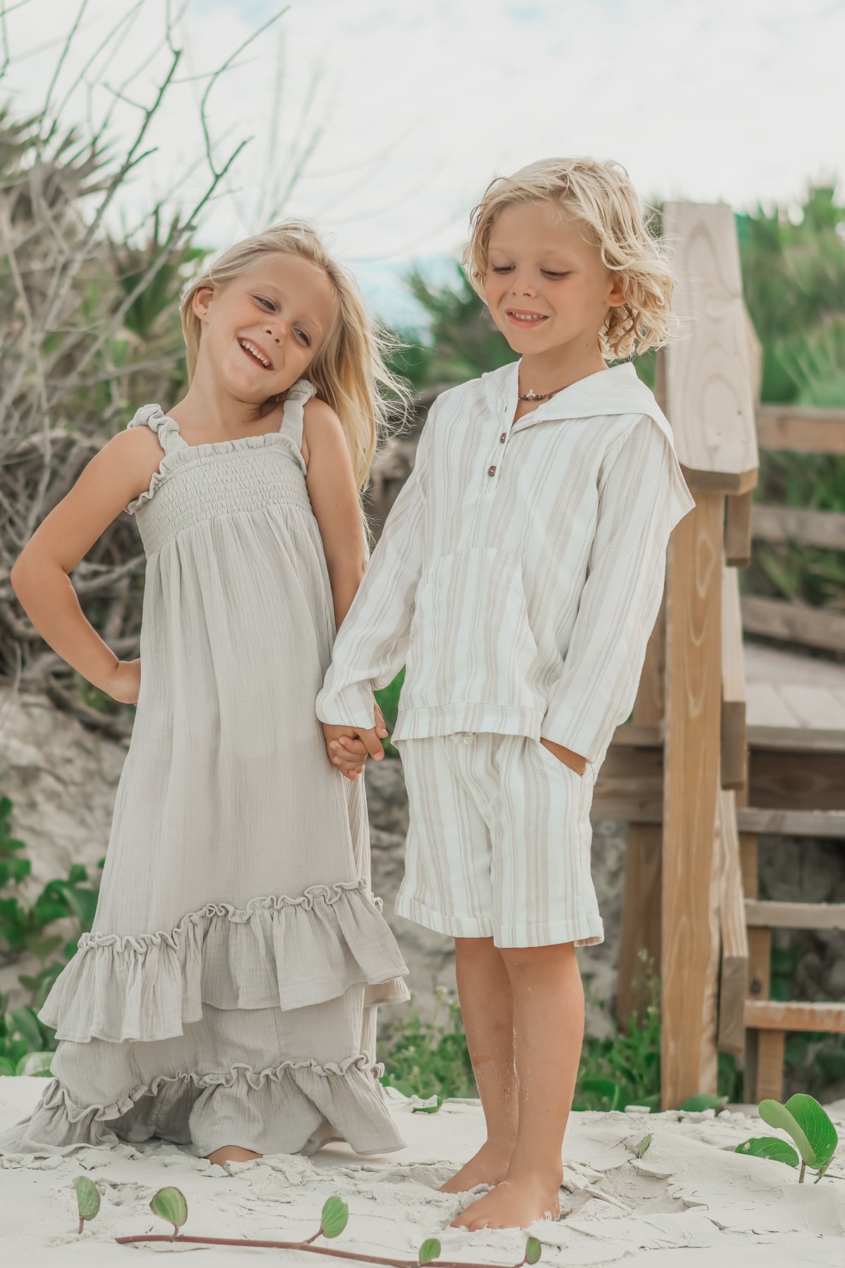 INDIE BLUE Boys Knox Hoodie (desert stripe linen)