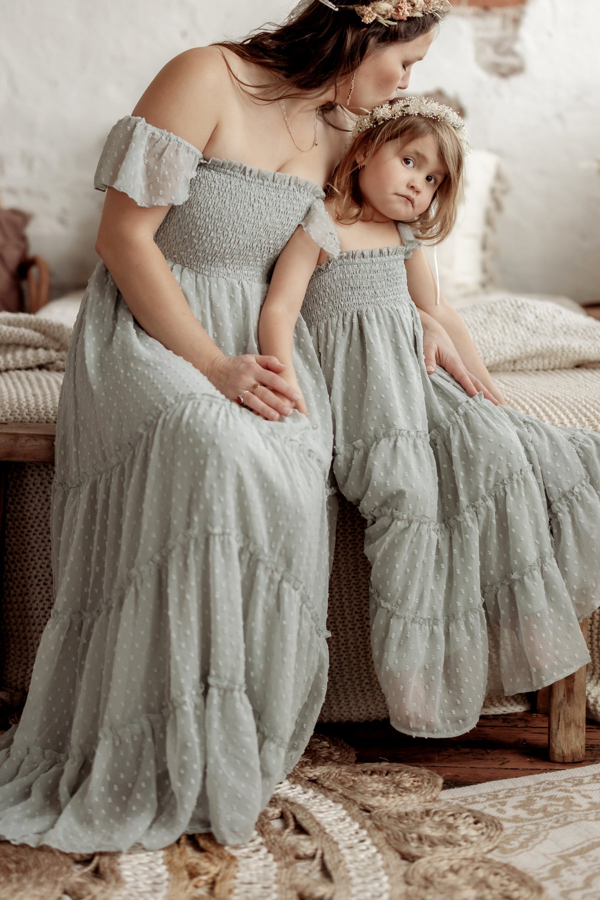 INDIE BLUE Women Women's Marabella Dress (sage swiss dot)
