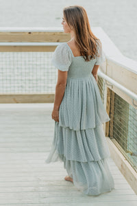 INDIE BLUE Women Women's Willa Maxi Dress (sage swiss dot)