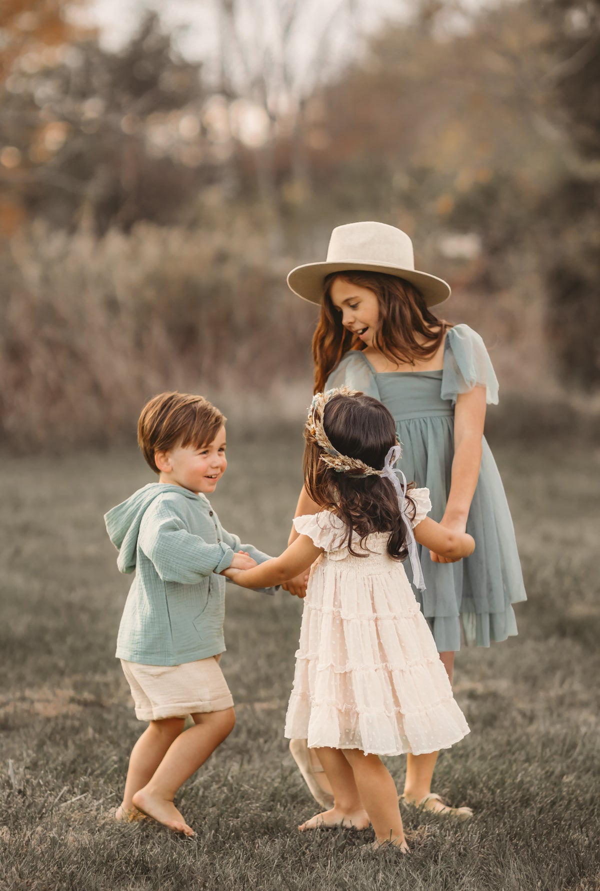 INDIE BLUE Boys Knox Shorts (latte muslin)