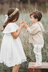 INDIE BLUE Boys Knox Hoodie (latte muslin)