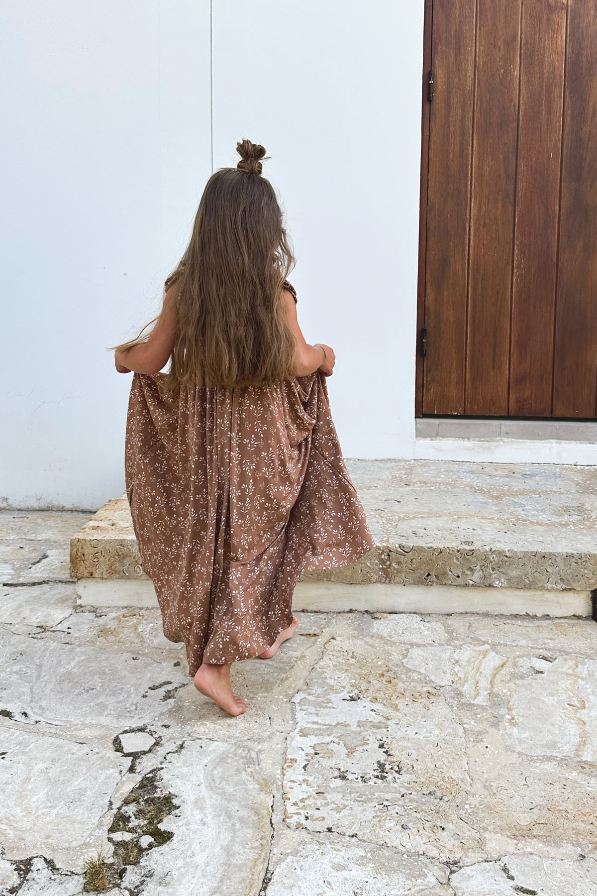 INDIE BLUE Dresses Liza Maxi Dress (cocoa sprigs)