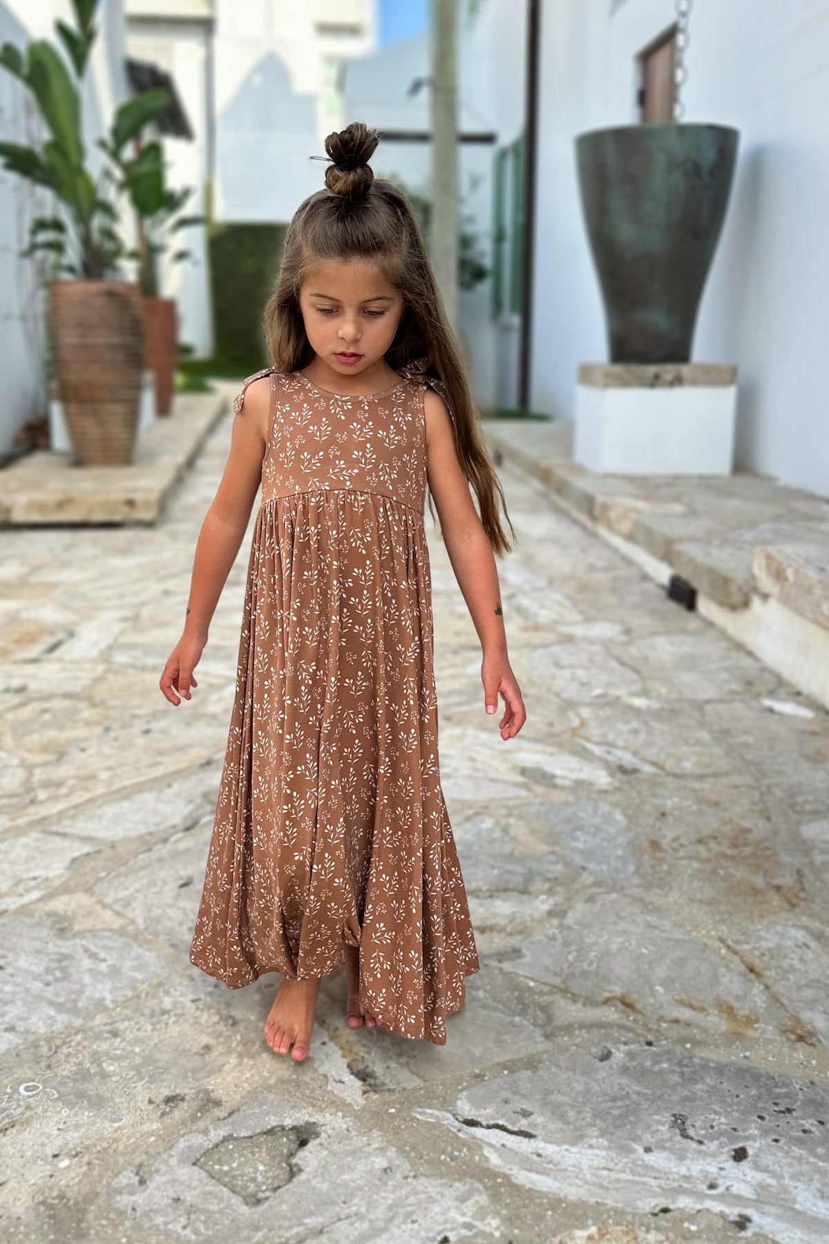 INDIE BLUE Dresses Liza Maxi Dress (cocoa sprigs)