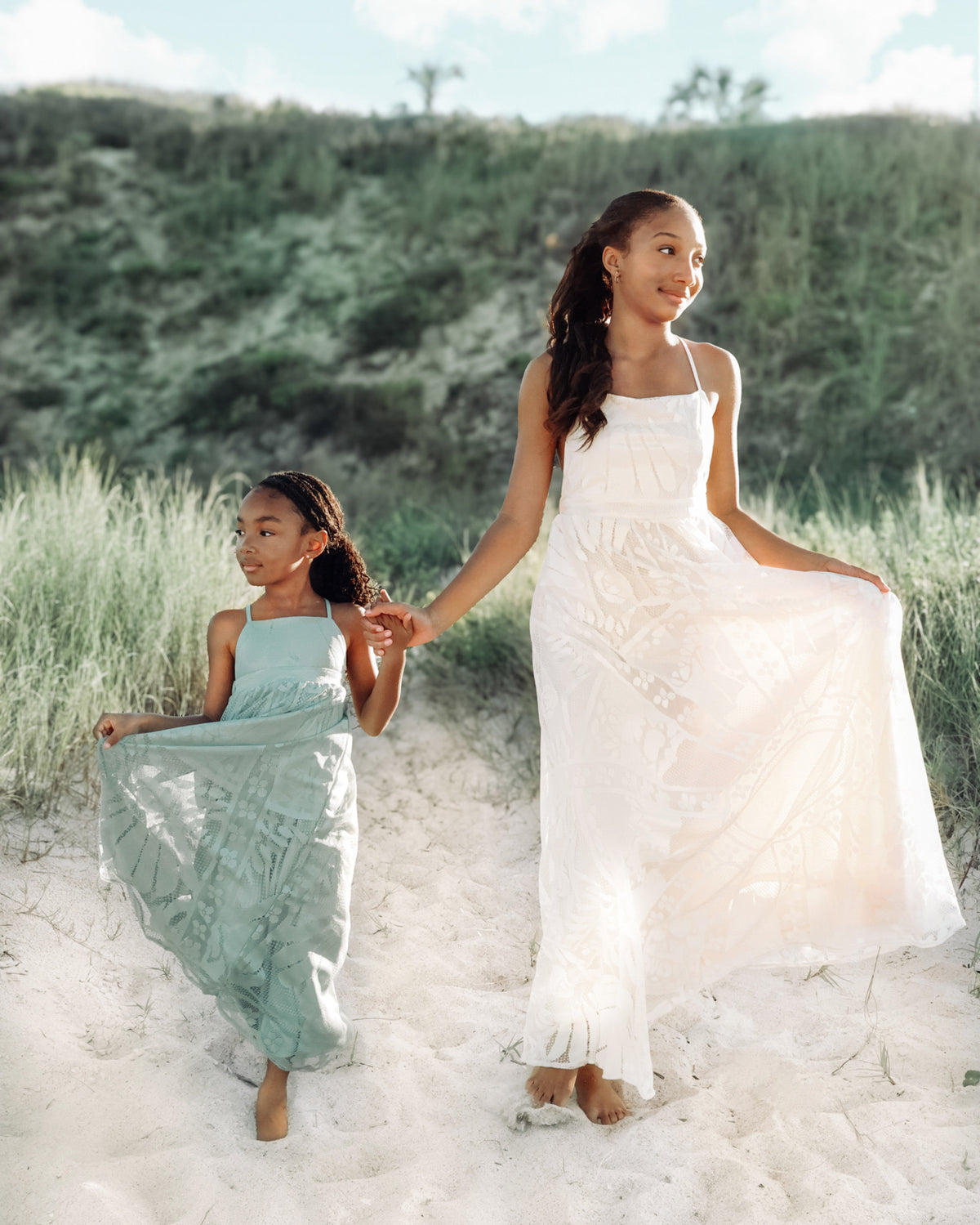 INDIE BLUE Women Women's Phoebe Lace Dress (ivory)