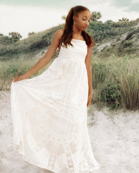 INDIE BLUE Women Women's Phoebe Lace Dress (ivory)