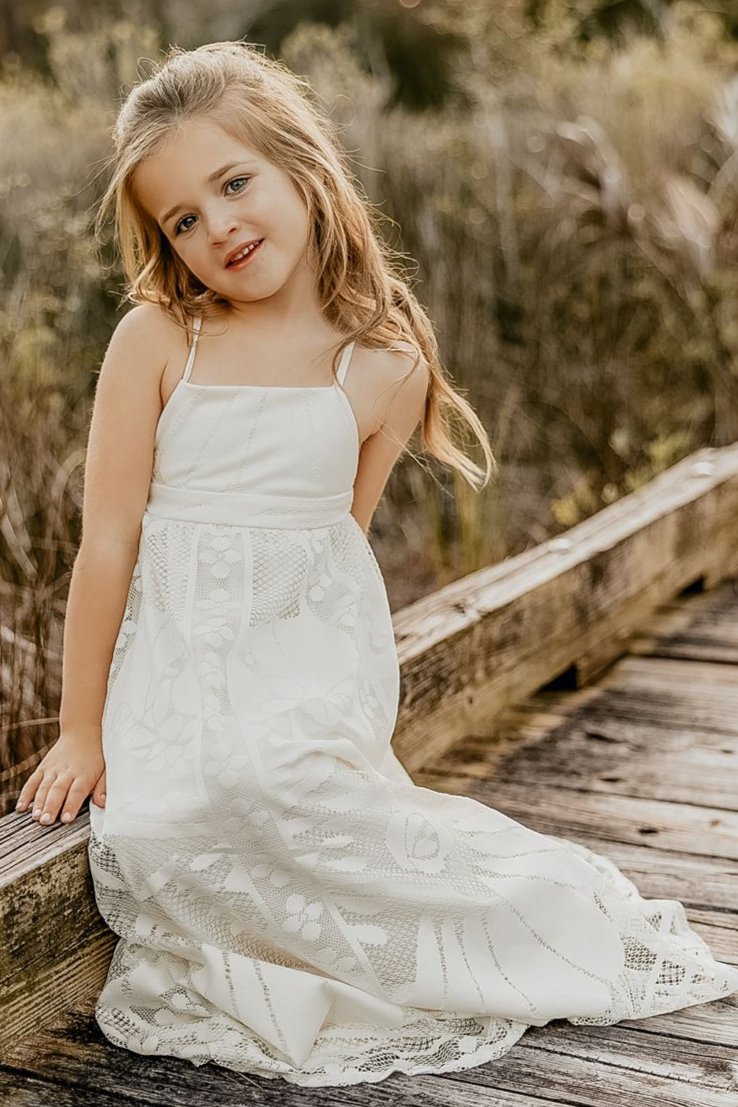 INDIE BLUE Dresses Phoebe Lace Dress (ivory)