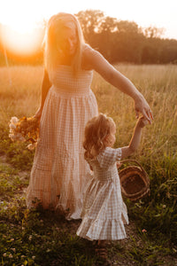INDIE BLUE Dresses Karina (tan gingham)