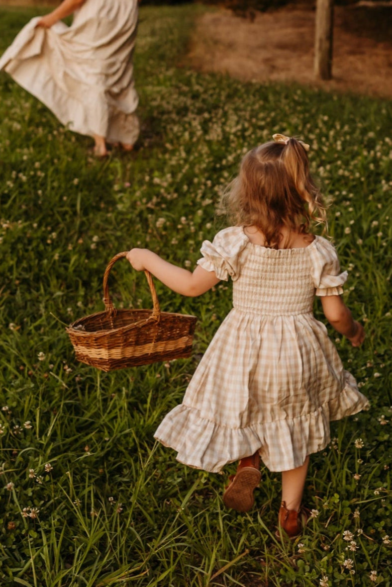 INDIE BLUE Dresses Karina (tan gingham)
