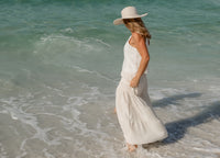 INDIE BLUE Women Women's Cassie Top (soft white linen)