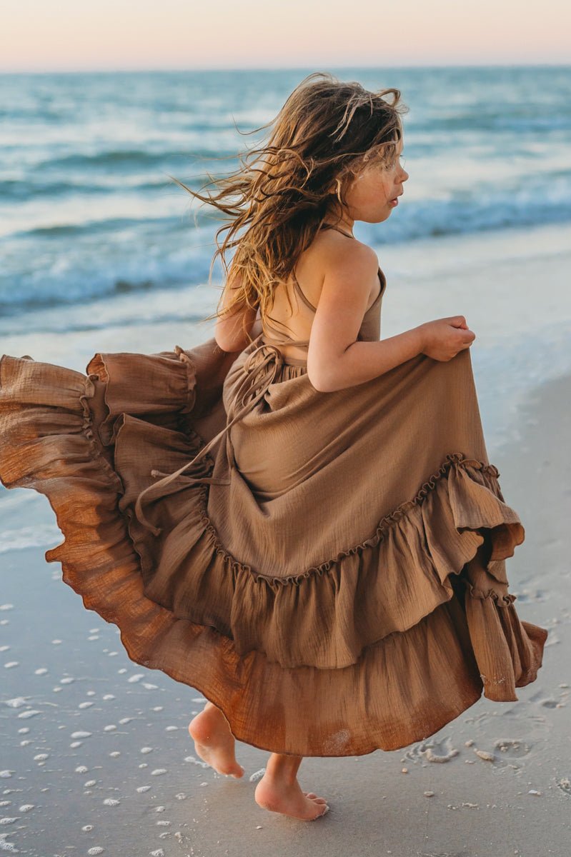 Wendy Dress (mocha muslin) 14Y Wendy Dress (mocha muslin) 14Y