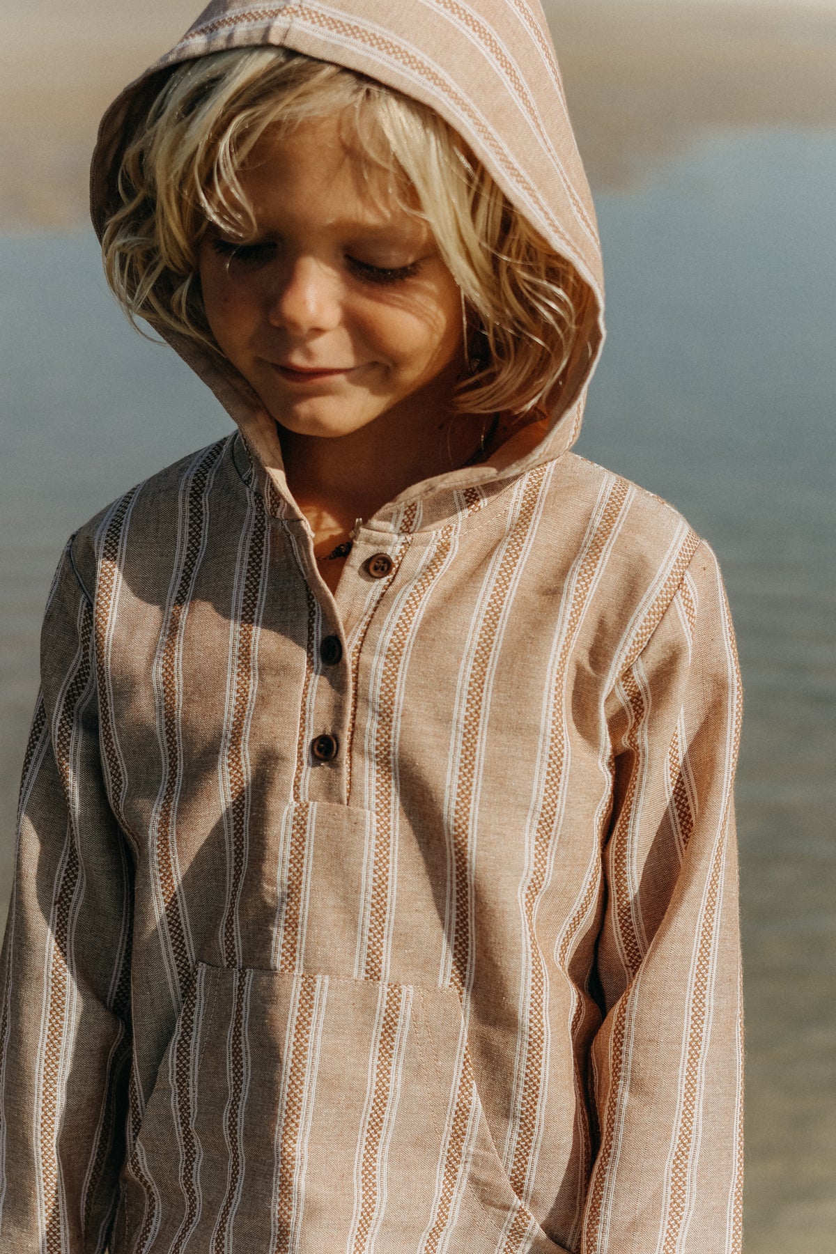 INDIE BLUE Boys Knox Hoodie (mocha stripe linen)