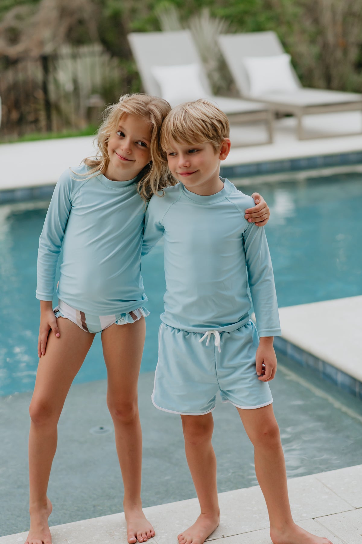 INDIE BLUE SWIM Rashguard (sky) FINAL SALE
