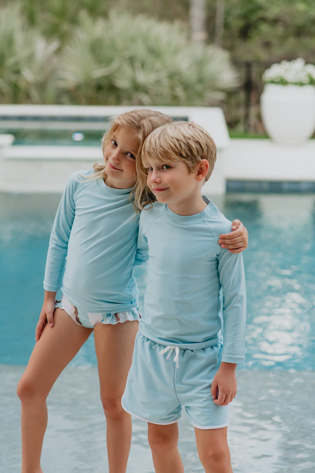 INDIE BLUE SWIM Rashguard (sky) FINAL SALE
