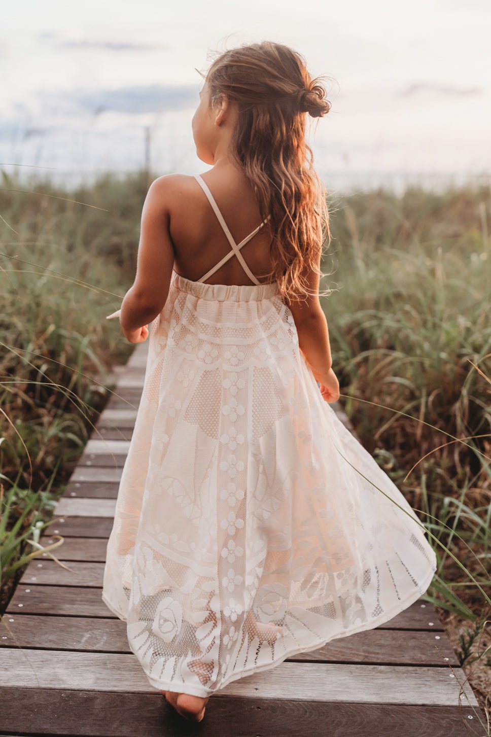 INDIE BLUE Dresses Phoebe Lace Dress (ivory)