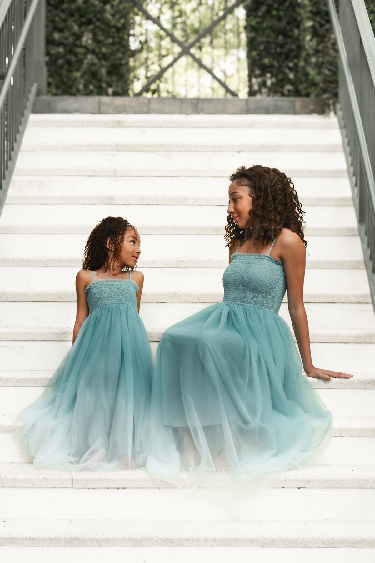 Women's Isa Maxi (blue ombre tulle) XS-S Women's Isa Maxi (blue ombre tulle) XS-S