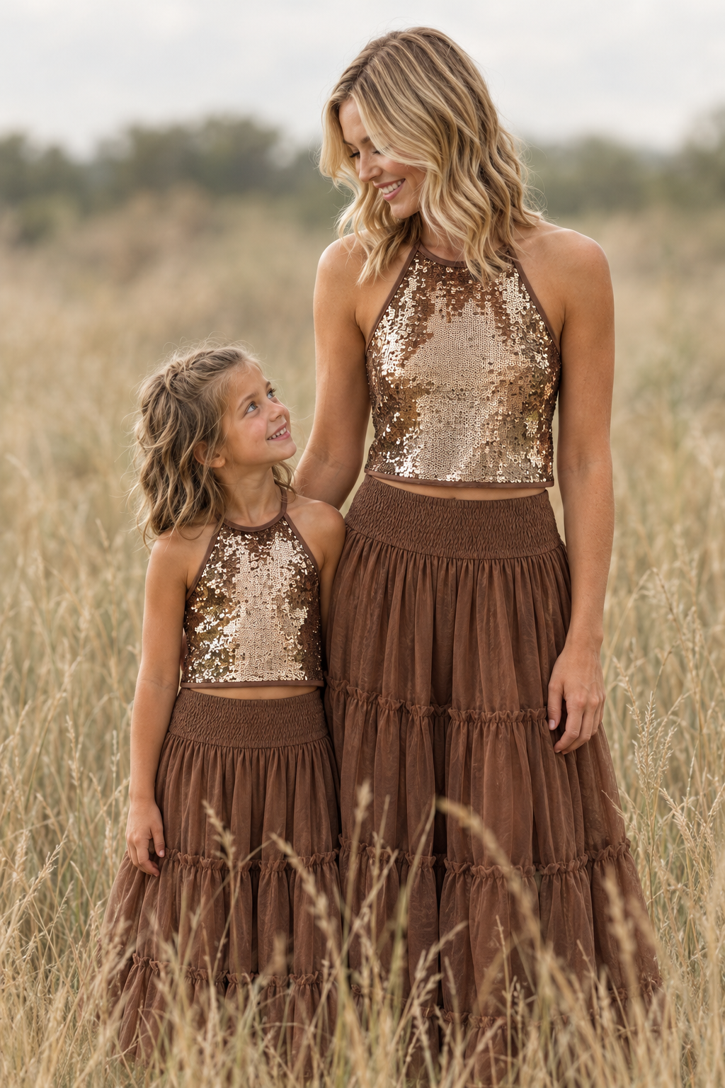 SS Women's Top Women's Faye Halter (cocoa sequin)