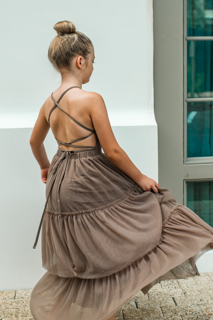 INDIE BLUE Dresses Wendy Dress (mocha tulle)