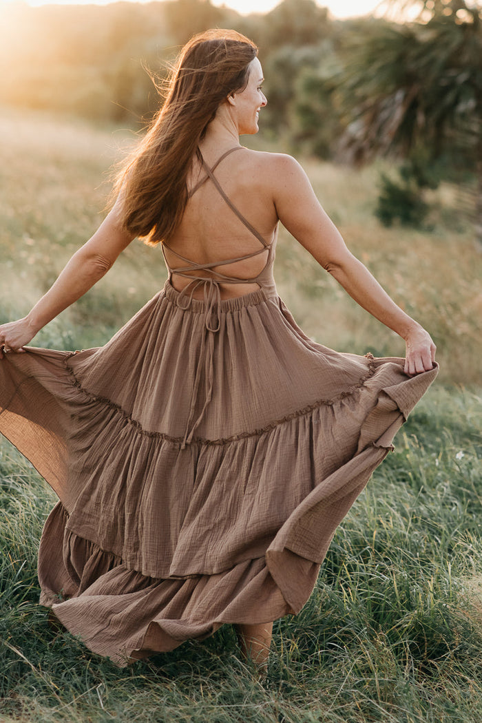 INDIE BLUE Women Women's Wendy Dress (mocha muslin)