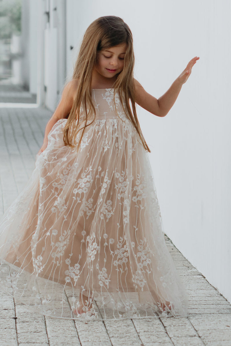 Fiona Lace Dress (natural) 4T