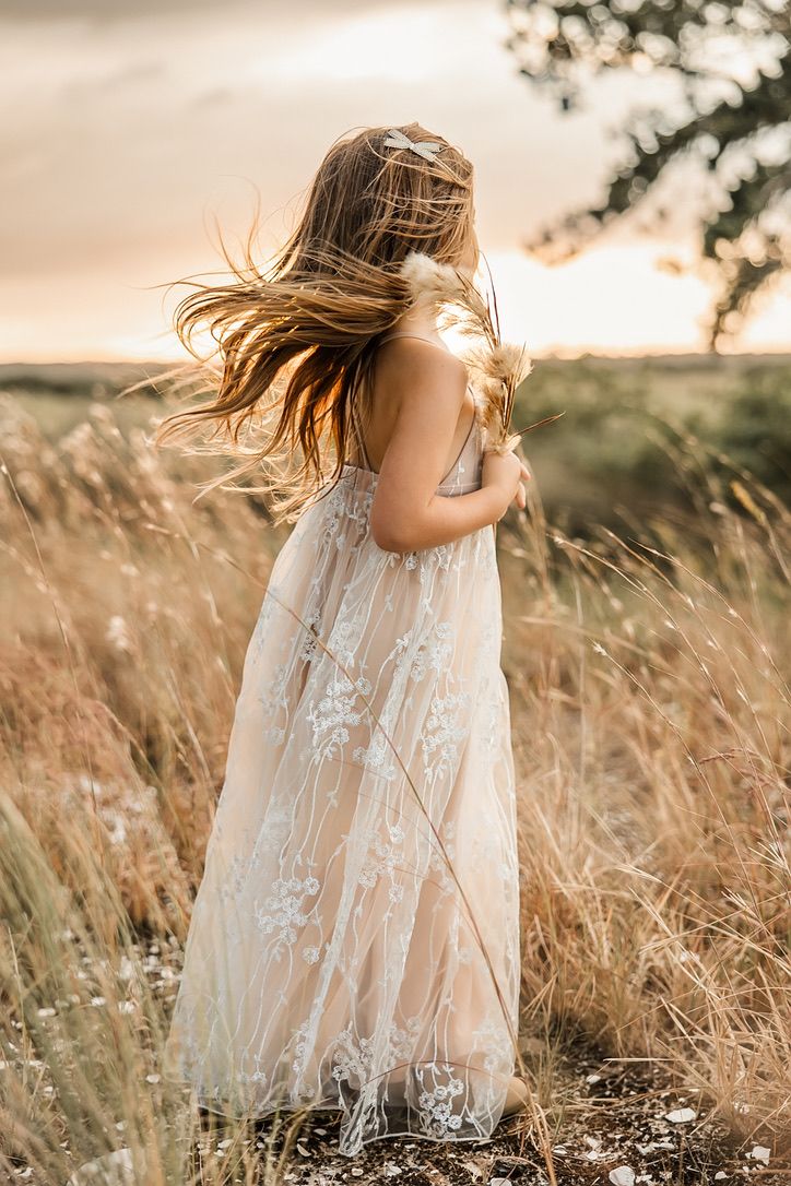 Fiona Lace Dress (natural) 4T Fiona Lace Dress (natural) 4T