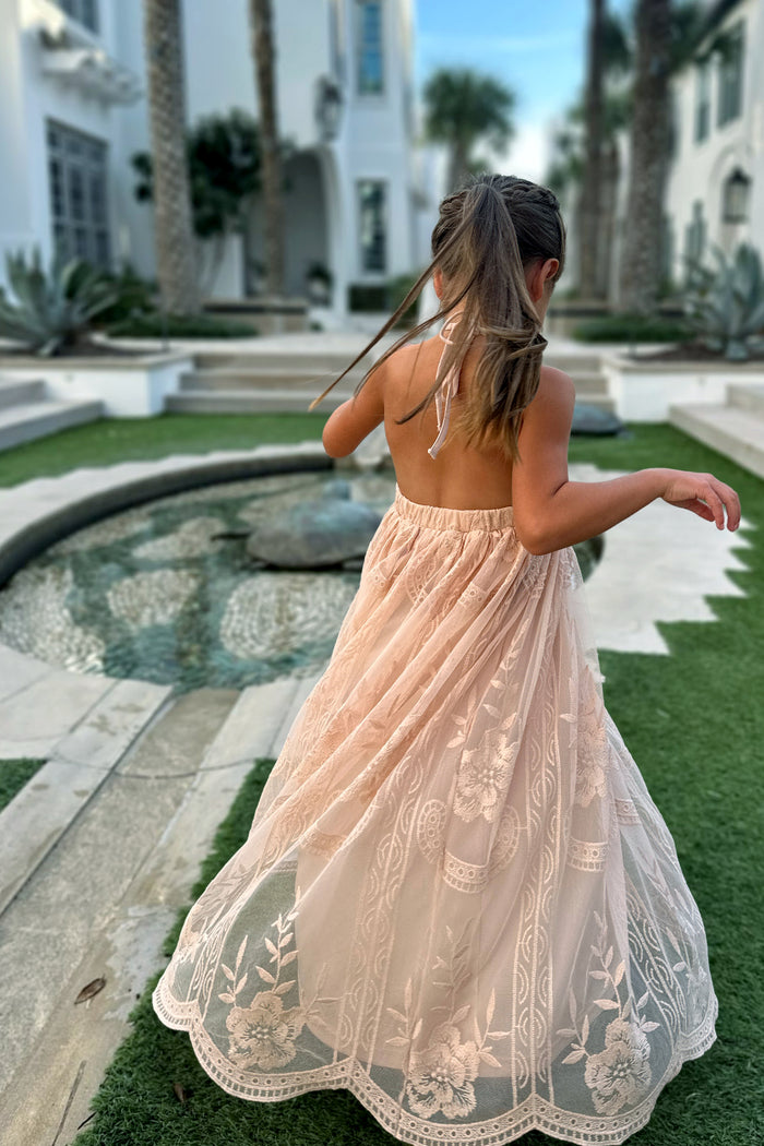 INDIE BLUE Dresses Madeline Lace Dress (natural pink)