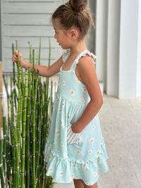 Bree Crossback Dress (daisy)