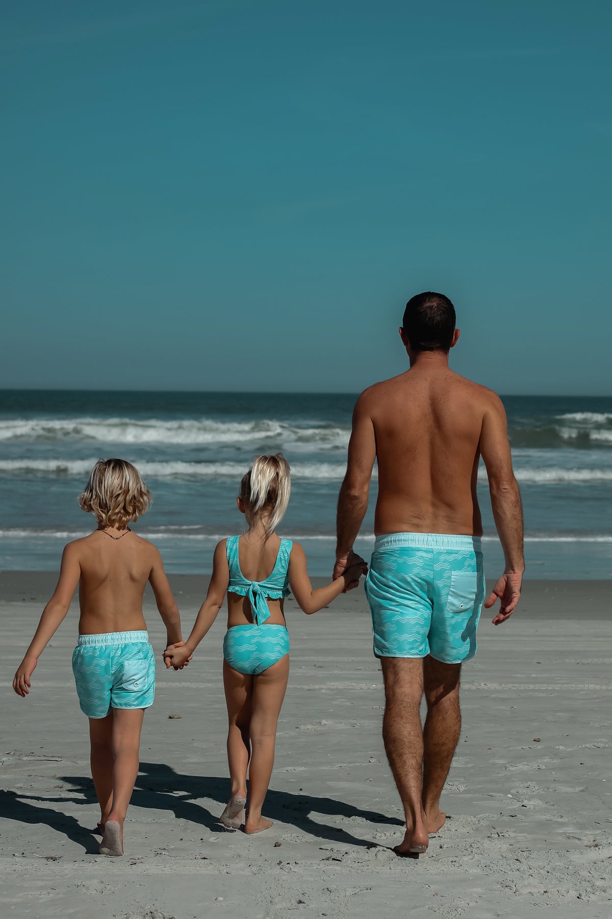 LB Men's Swim Men's Surf Shorts (aqua waves)