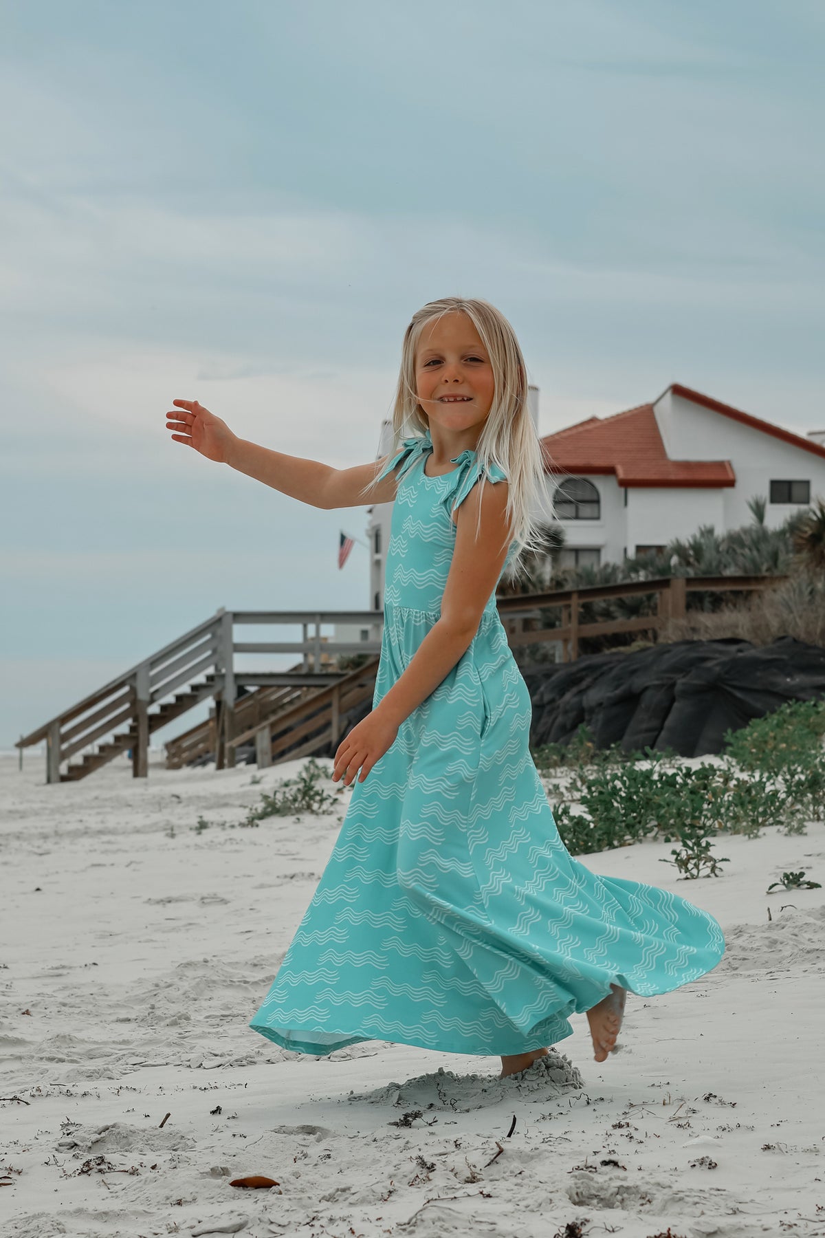 LB Girl's Romper Rita Tie Romper (aqua waves)