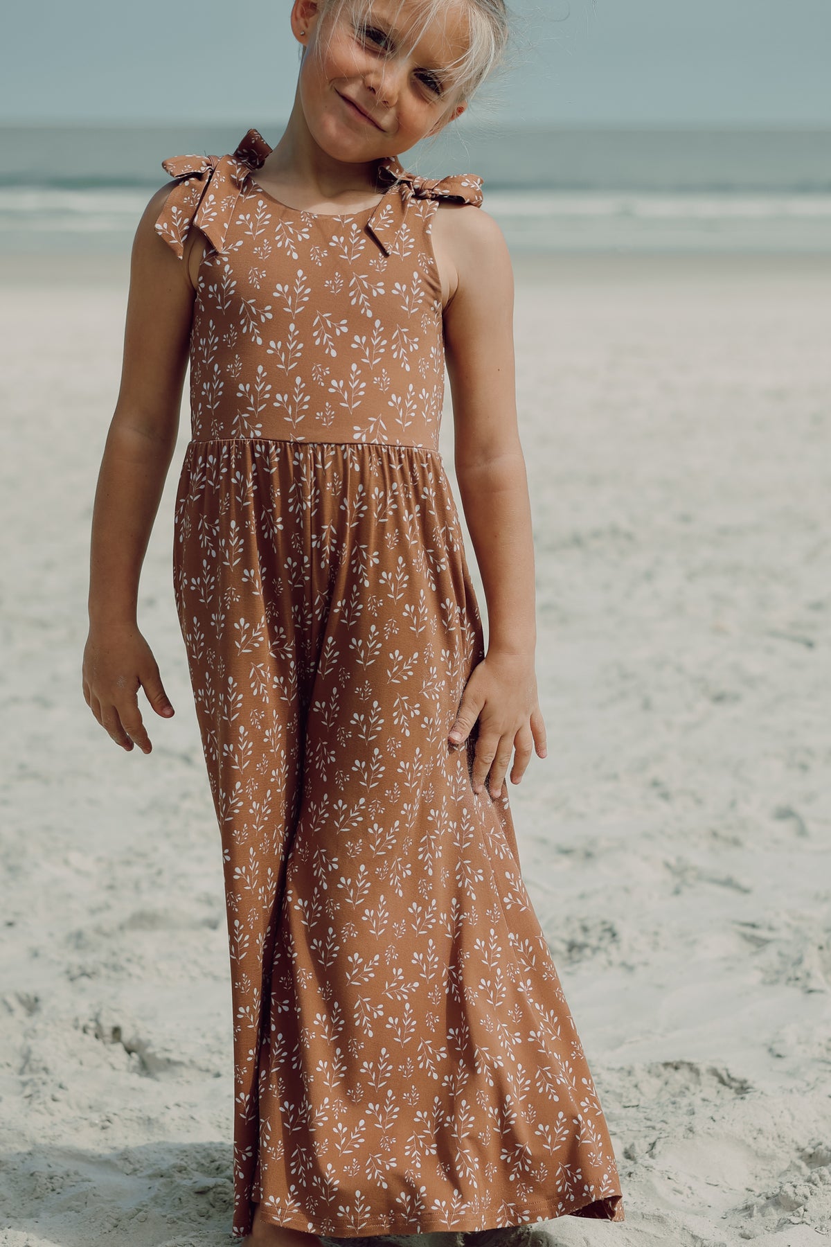 LB Girl's Romper Rita Tie Romper (cocoa sprigs)