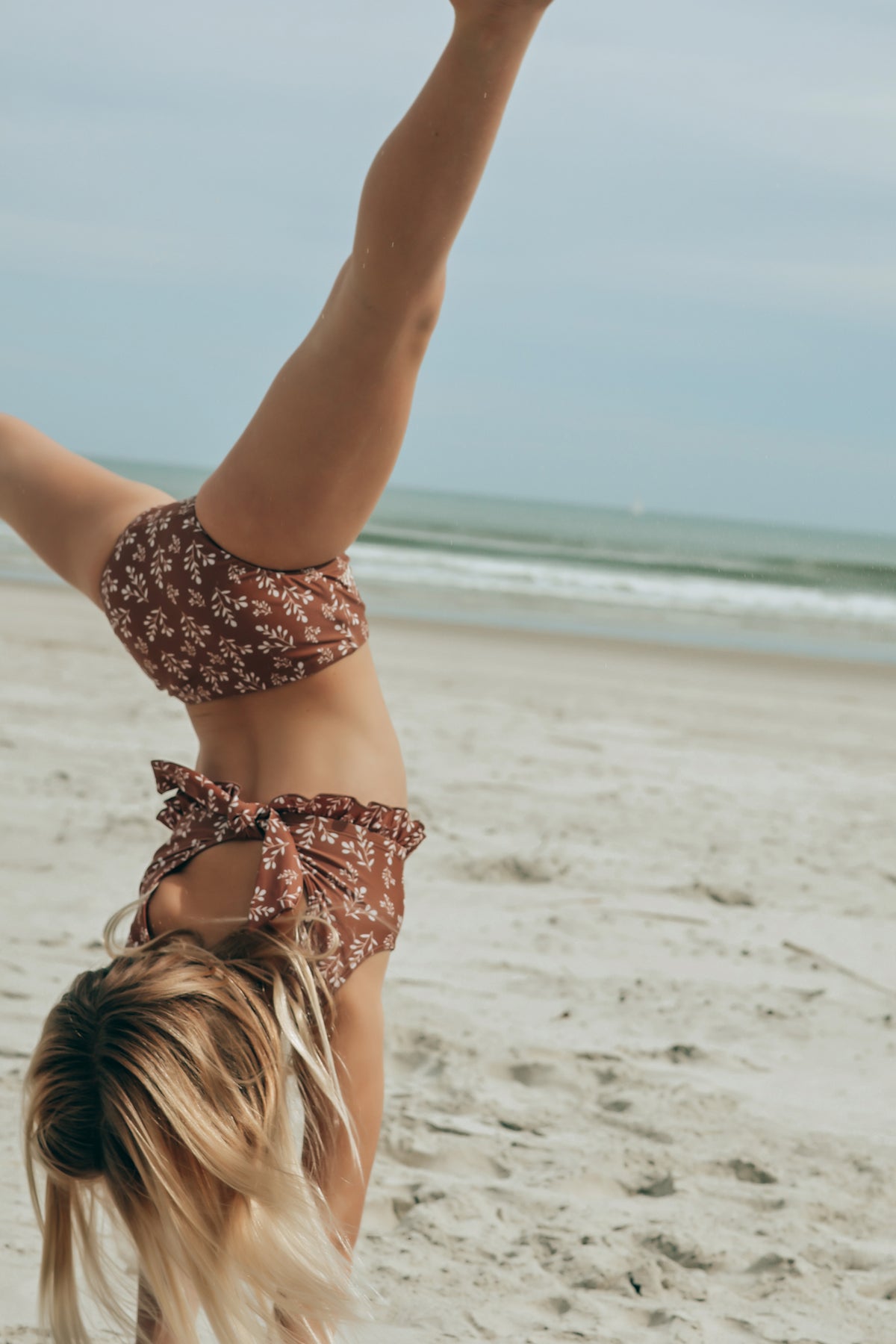 LB Girl's Swim Scoopback Set (cocoa sprigs)