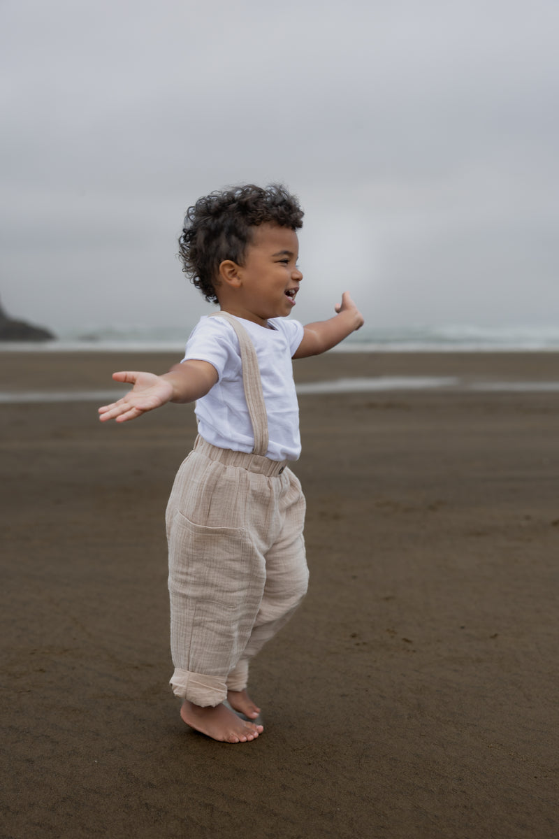 INDIE BLUE Boys Finn Pants (latte muslin)
