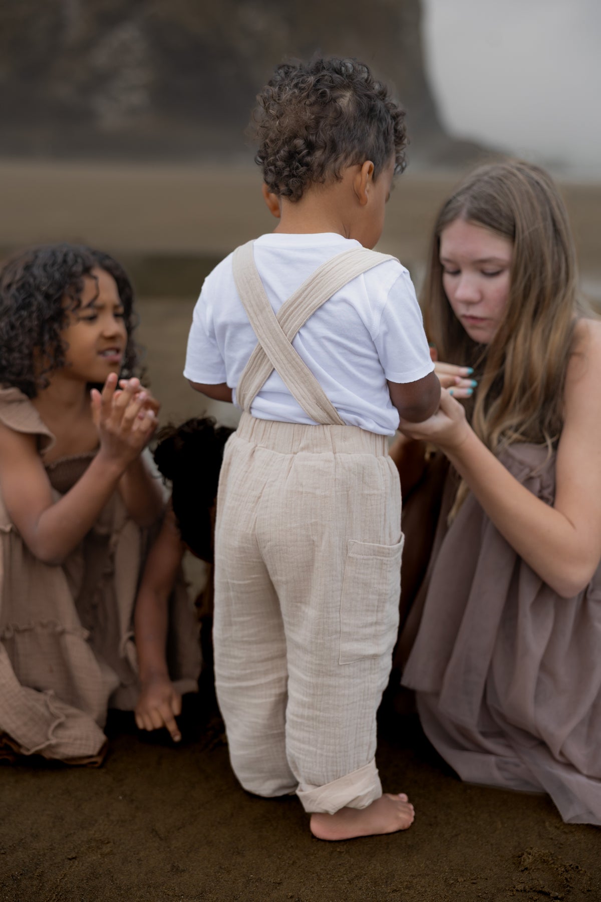 INDIE BLUE Boys Finn Pants (latte muslin)