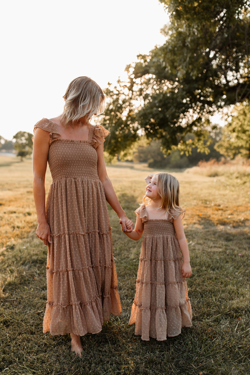 INDIE BLUE Dresses Pia Dress (mocha swiss dot)