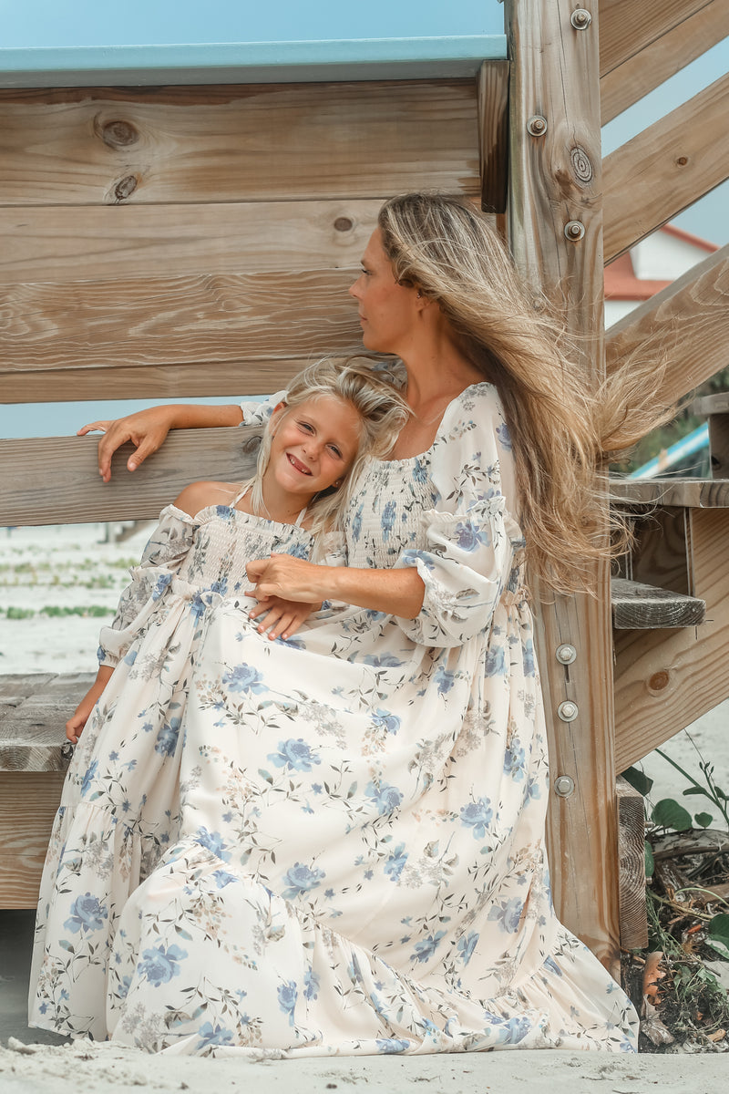 INDIE BLUE Women Women's Pippa Maxi (floral blue chiffon)