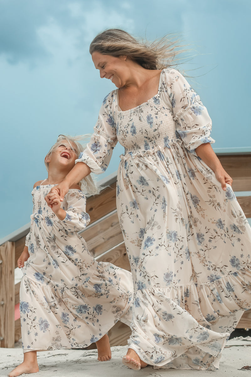 INDIE BLUE Women Women's Pippa Maxi (floral blue chiffon)