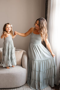 Vera Flow Dress (sage swiss dot)