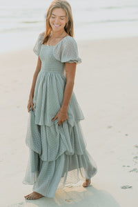Women's Willa Maxi Dress (sage swiss dot)