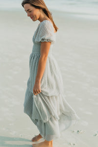 Women's Willa Maxi Dress (sage swiss dot)
