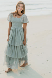 Women's Willa Maxi Dress (sage swiss dot)