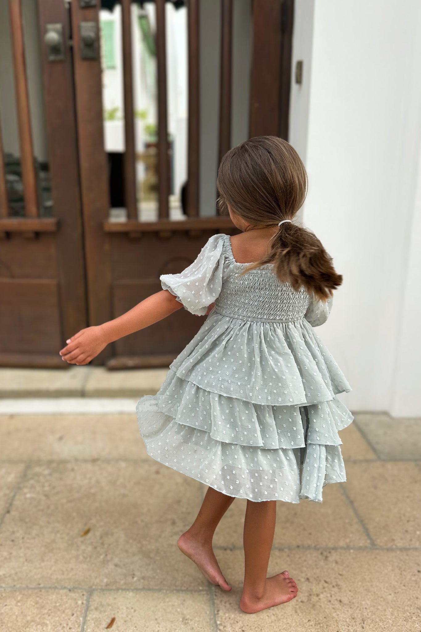 Willa Layer Dress (sage swiss dot) – INDIE BLUE